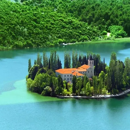 In With Terrace, Air Conditioning, Wi-fi, Dishwasher * Biograd Na Moru